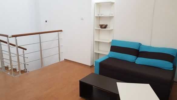 Дава се под наем Тристаен апартамент в Бургас, Център - 130 кв.м за 127.5 € - Снимка #7