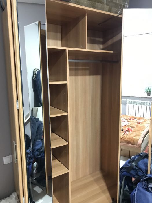 Продам спальный гарнитур