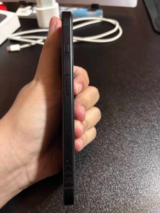 iPhone 16 Black 128/8
