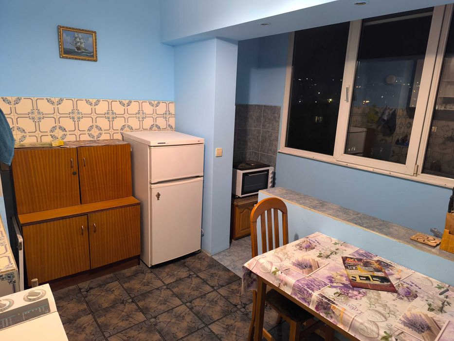 Дава се под наем Двустаен апартамент в Варна, Автогара - 65 кв.м за 357 € - Снимка #2