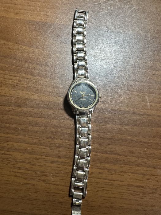 Ж е н с к и е часы OMAX