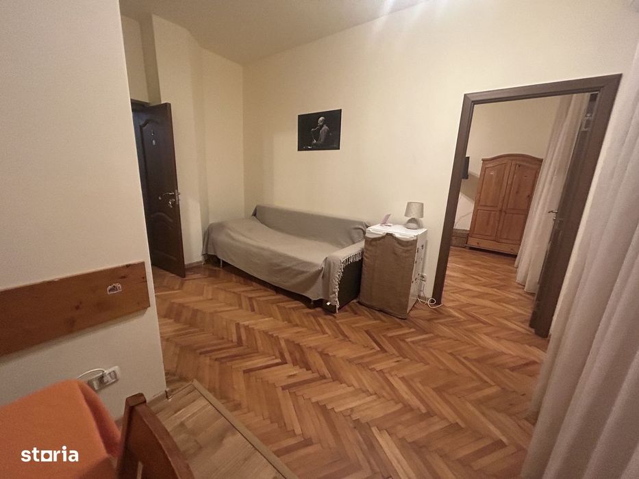 Spatiu-Cabinete medicale / terapie – spațiu Central, Acces facil