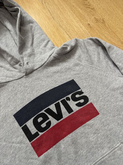 Hanorac Levi’s femei boxy/cropped