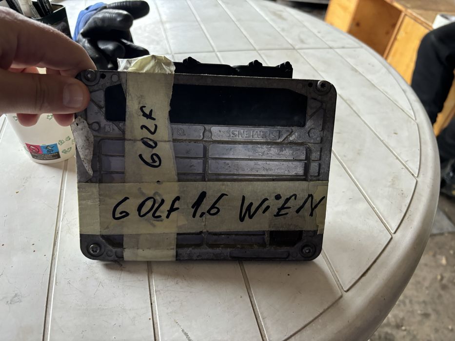 Компютъри двигател Голф 4/ Бора 1.6 101 кс