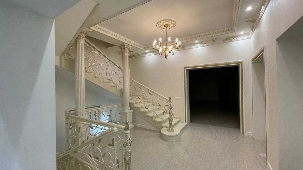 Сдается Шикарный больщой  дом Яккасарайский район