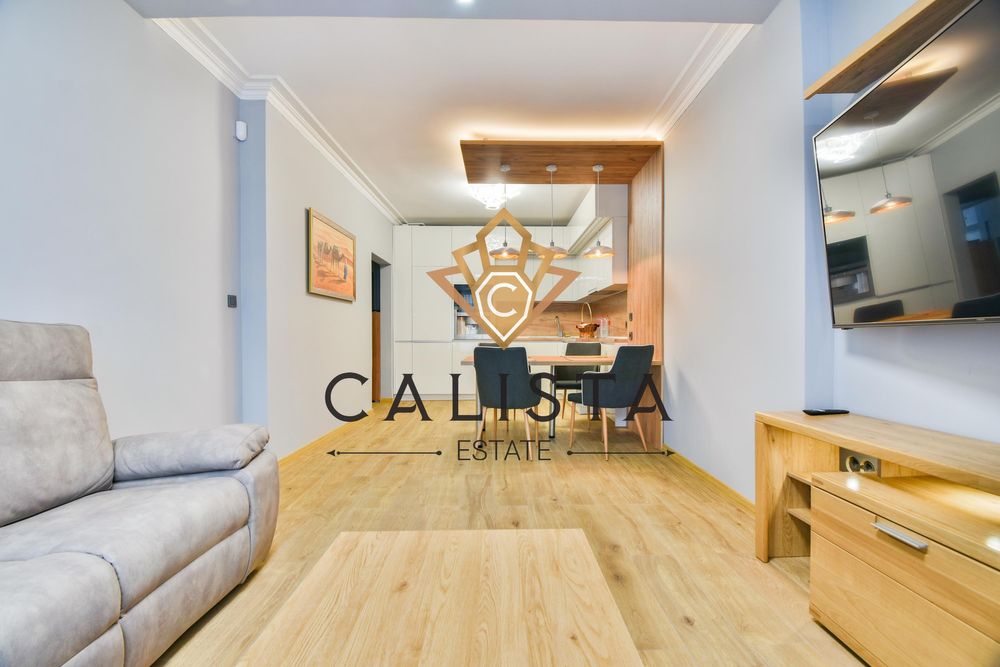 Дава се под наем Тристаен апартамент в София, Център - 90 кв.м за 1499 € - Снимка #2