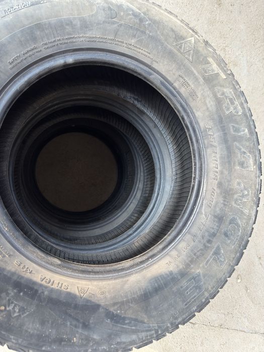 Шина R16 235/ 70