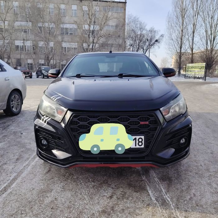 LADA Vesta-19 года.