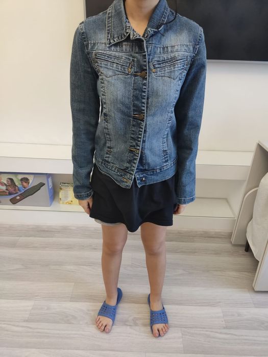 Продаю пальто демисезонная