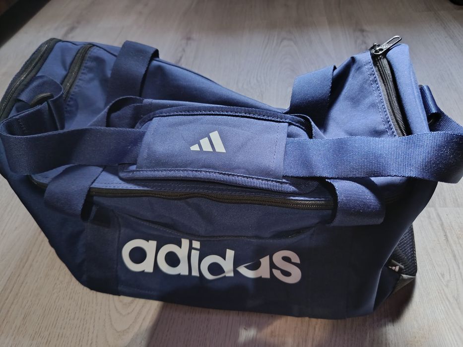 Geantă sport Adidas