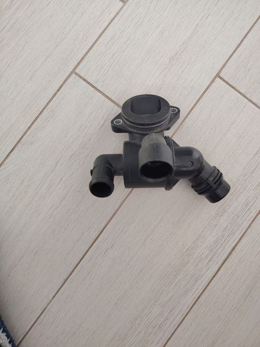 Termostat audi  Q5  2.0 tdi 170 cai