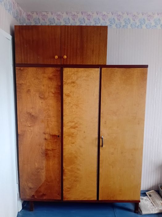 Отдам шкаф бесплатно