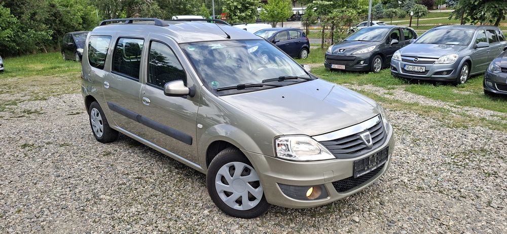 Dacia Logan MCV facelift Laureate, motor 1,5 dci,euro5,an fab 2012,90 cp