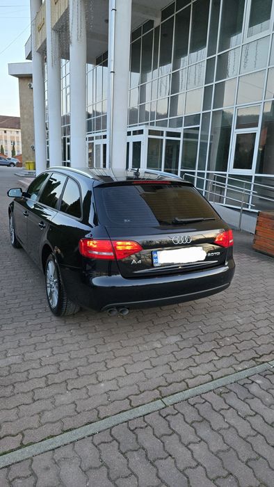 Vând Audi A4 Euro5