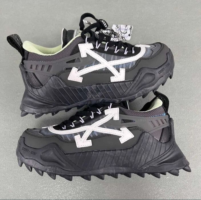 OFF-WHITE Odsy-1000
