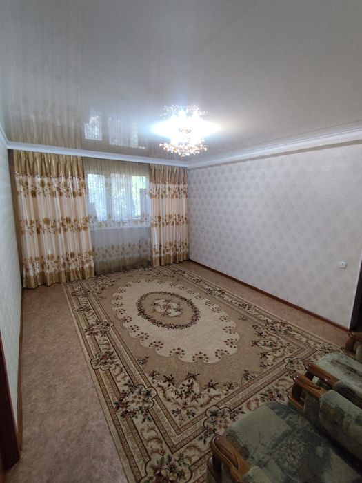 Продается 4 комнатная квартира