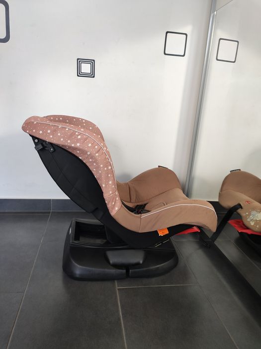 Scaun auto pentru copii intre 0 și 18 kg