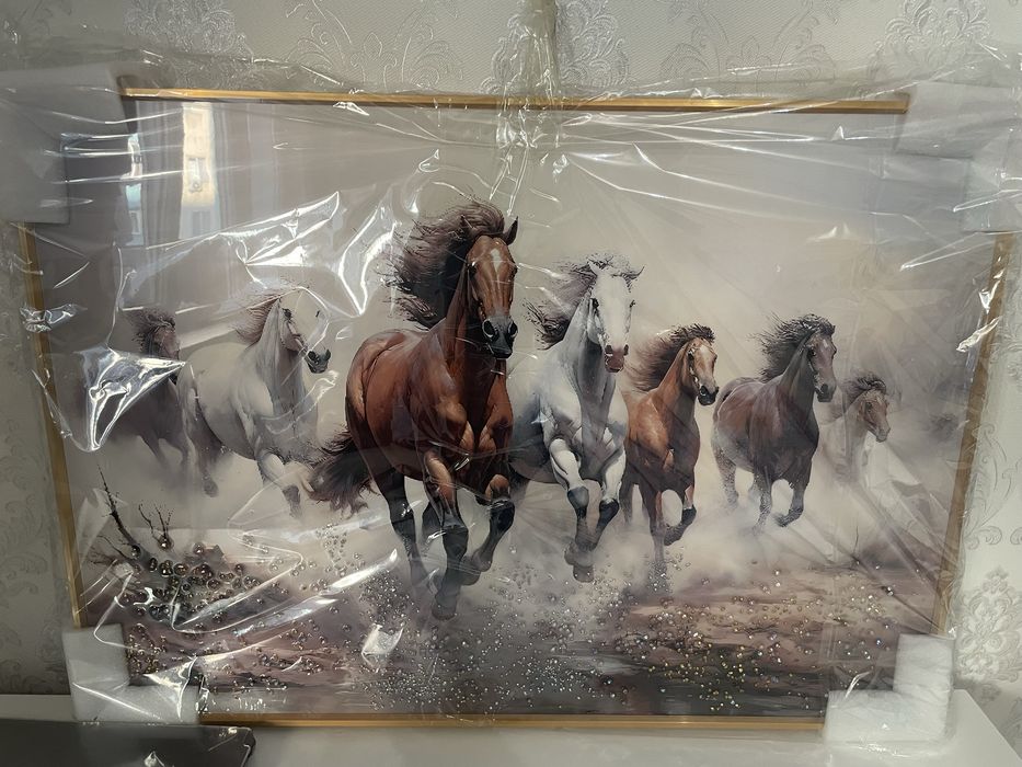 Продам настенную картину