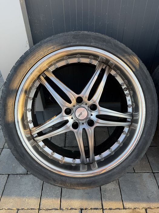 Porsche Q7 295/35/22