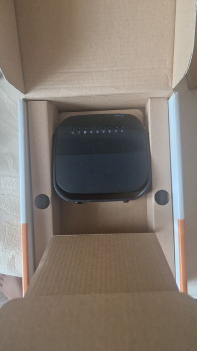 Модем  D-Link DSL-2750U