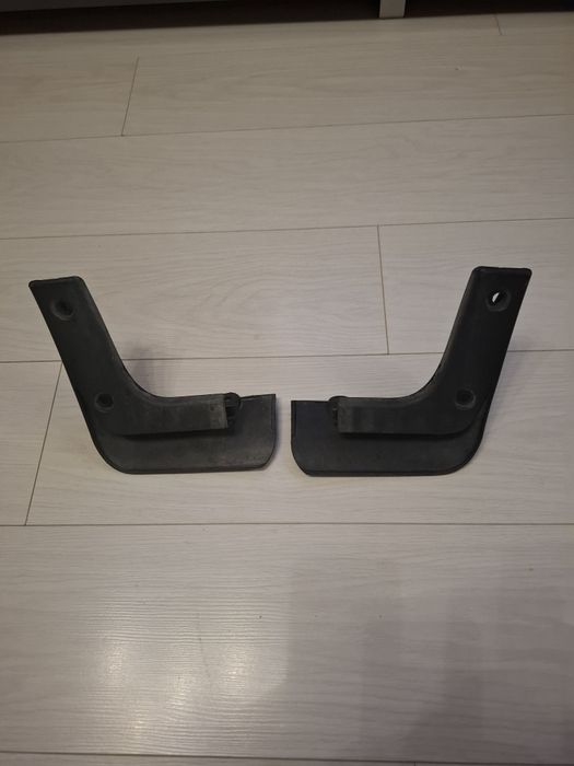 Аксесоари и волан за Хюндай и30