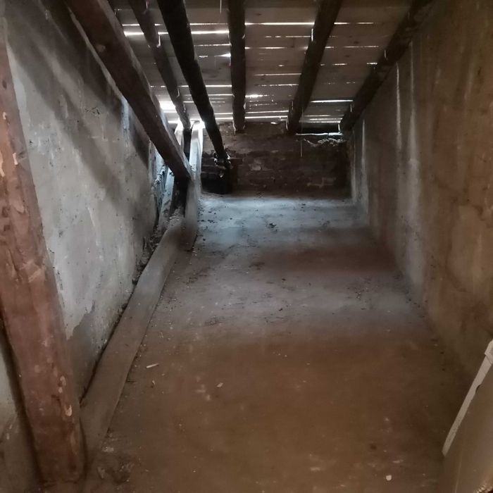 Почистване на мазета и тавани. Коректно отношение и приемливи цени.