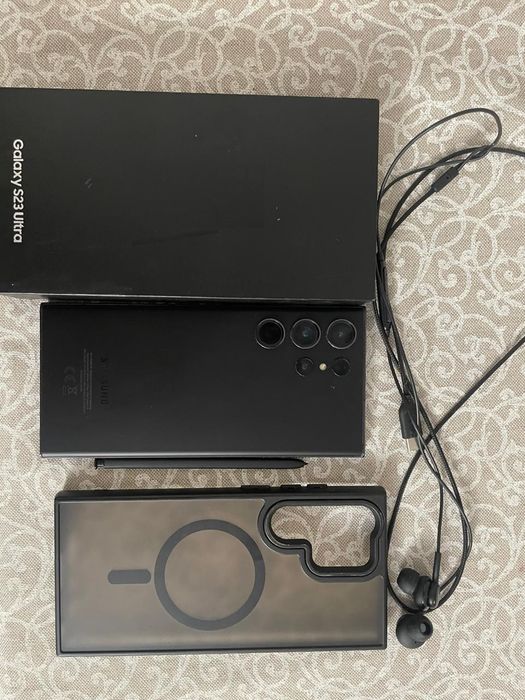 Samsung S23 ultra 256 12озу