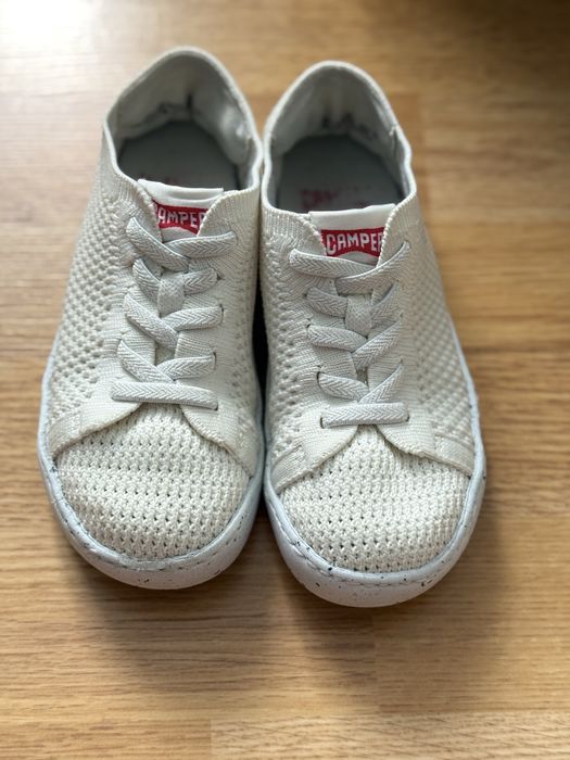 Tenisi Camper Pantofi sport slip-on Peu Touring  marimea 28 albi