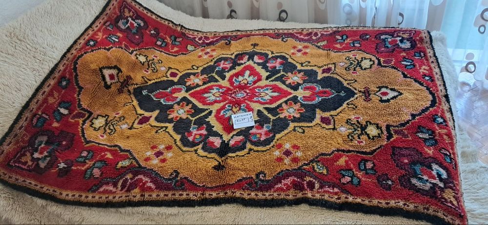 Вълнени китеници