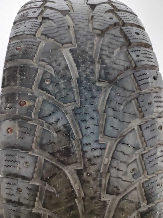 Продам шины 4 штуки