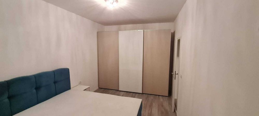 Proprietar vand un apartament cu doua camere 52 mp in Giroc