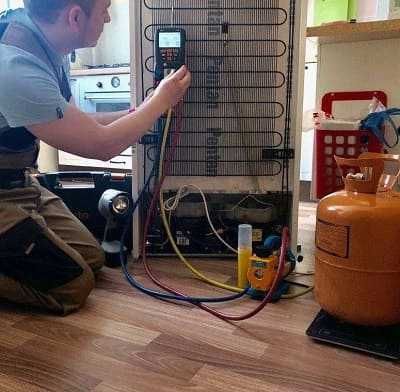 Ремонт холодильников