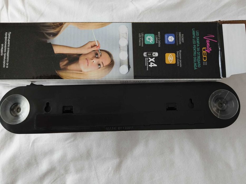 Lampa Vanity led pentru oglinda