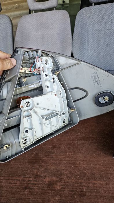 Стопове за Мерцедес Е класа  W211 седан