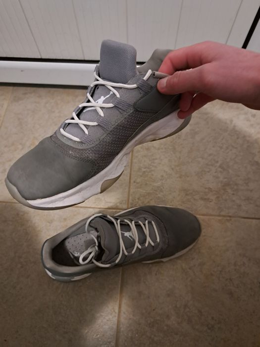 Jordan 11 Cmft Low