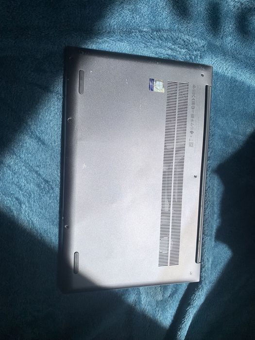 Laptop Lenovo yoga 7