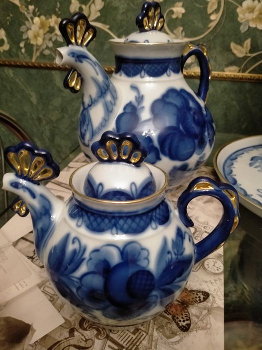 Новый, керамический набор для чаепития.