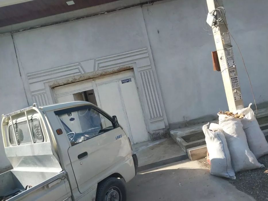 Ховли сотилади 4×30 сотик