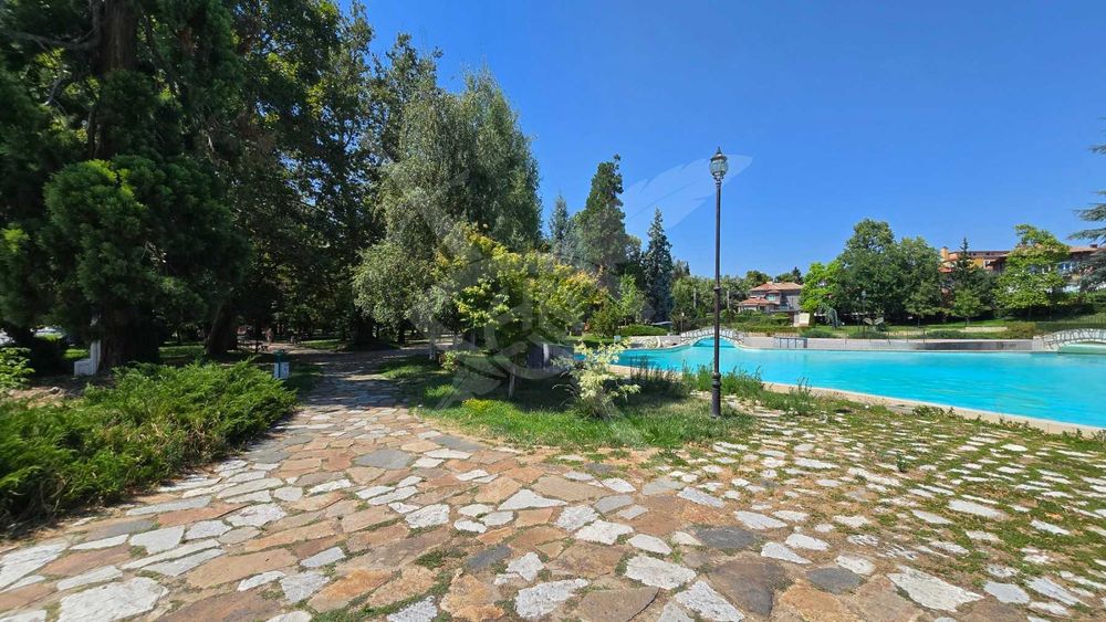 Продава се Тристаен апартамент в Пещера - 113 кв.м за 1098 €/кв.м - Снимка #9