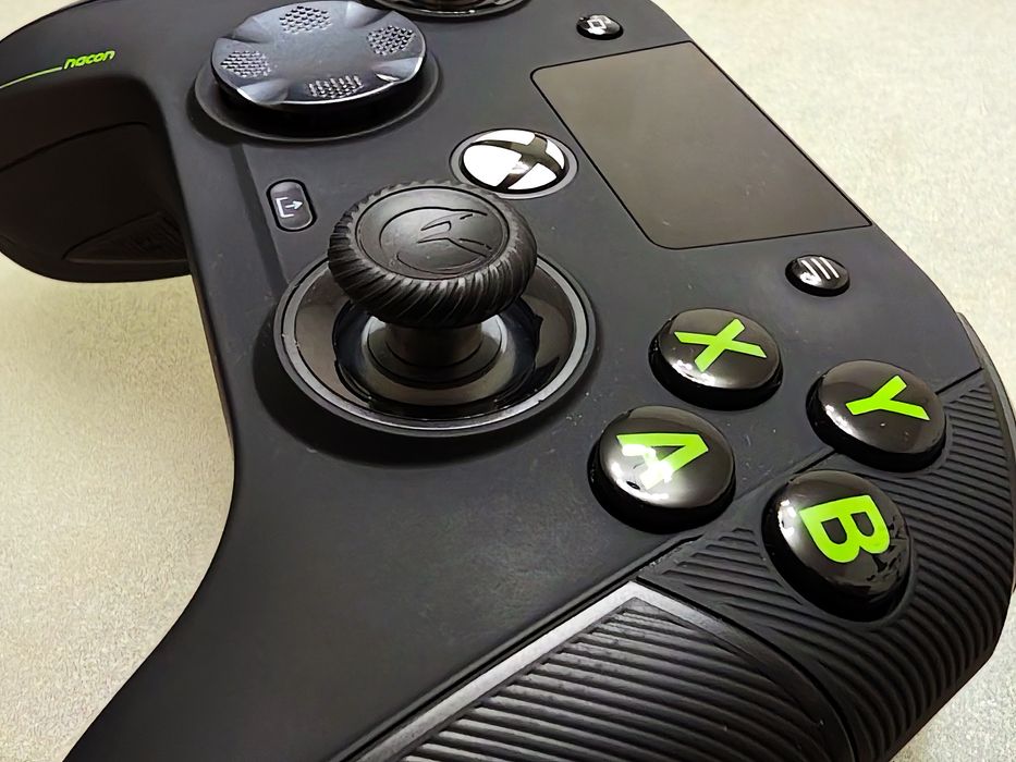Nacon Revolution X Unlimited