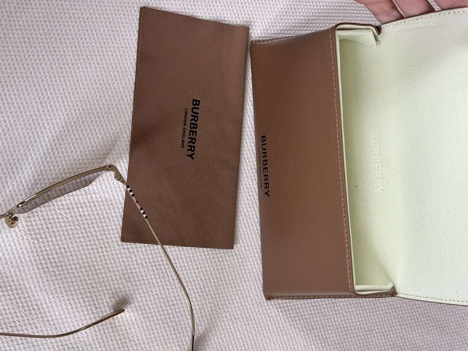 дамски слънчеви очила burberry