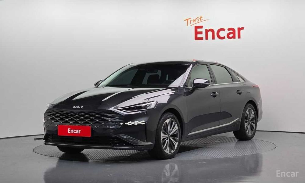 Kia K8 Signature