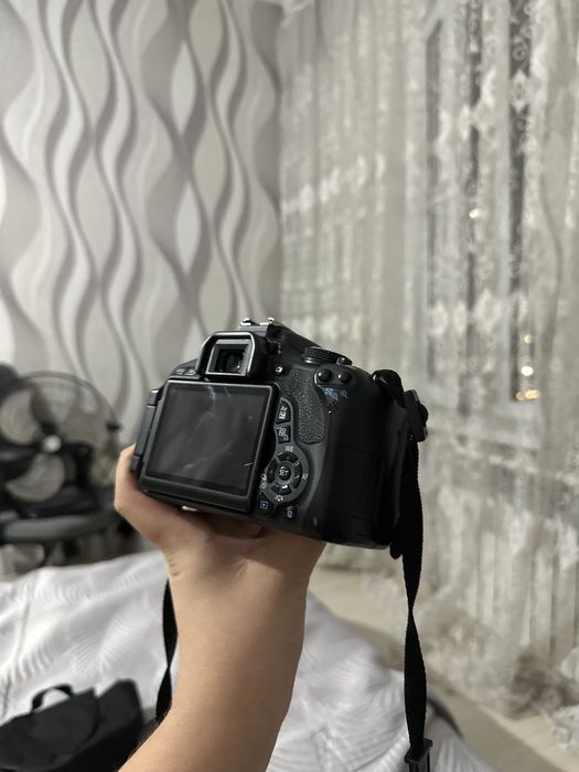 Canon eos600d фотоаппарат