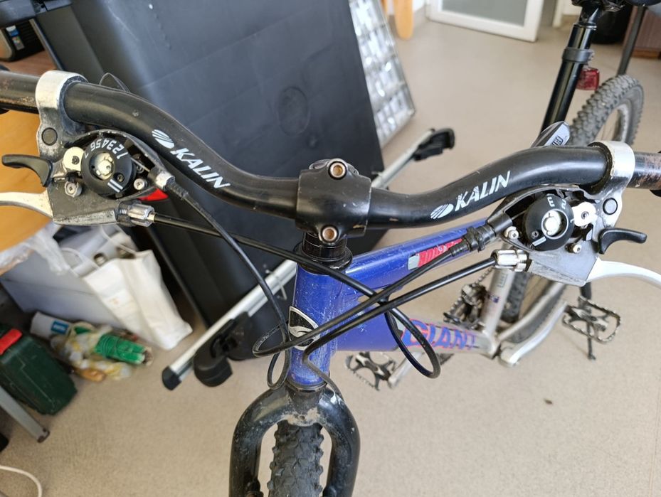 Vând bicicleta Geant