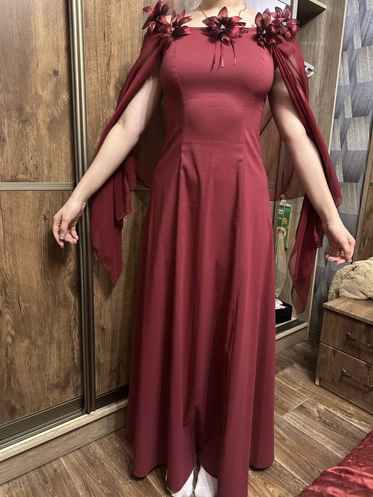 Платье в пол