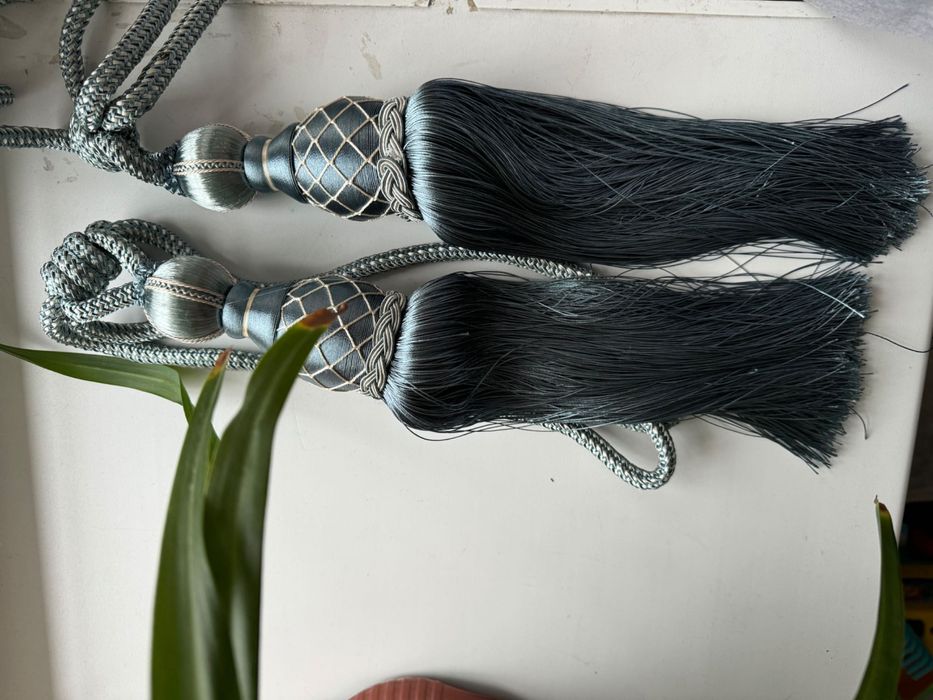 Продам Кисти для штор