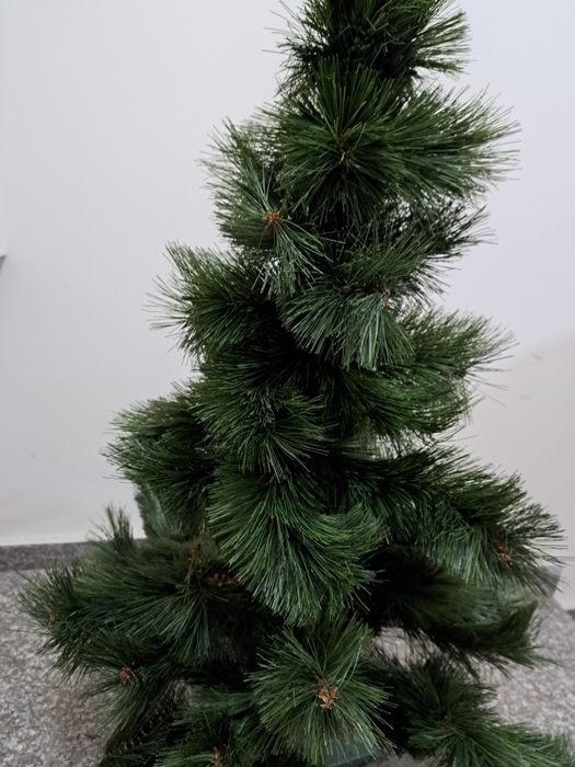 Изкуствена зелена елха