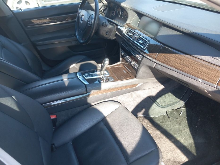 Volan airbag joystick navigatie mare trimuri interior plafon bmw f01