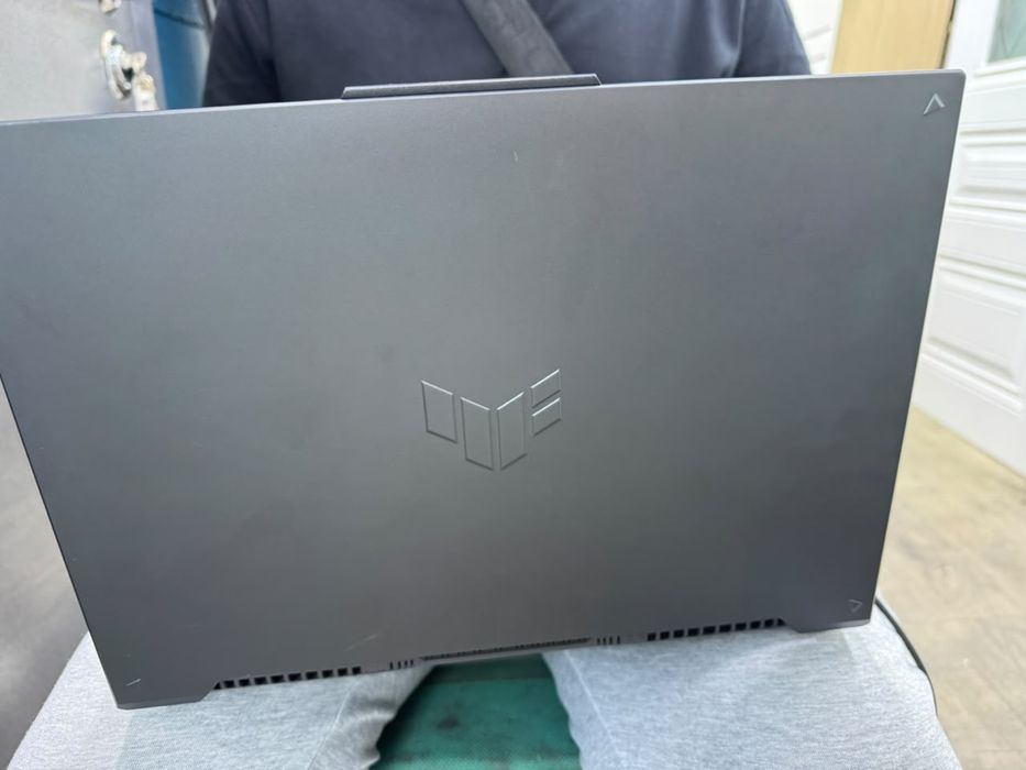 Asus Tuff новый срочно продам