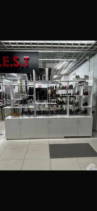 Продам витрину в хорошем состоянии 15000